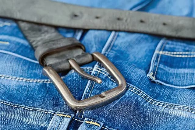 Comment choisir des vêtements accessibles pour vos besoins