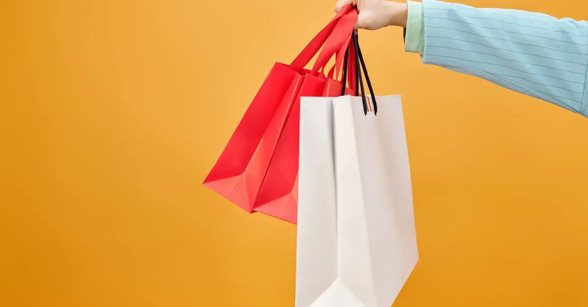 Les accessoires incontournables pour un shopping accessible