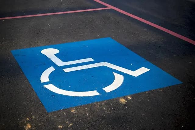 Les meilleures pratiques pour un shopping en ligne accessible